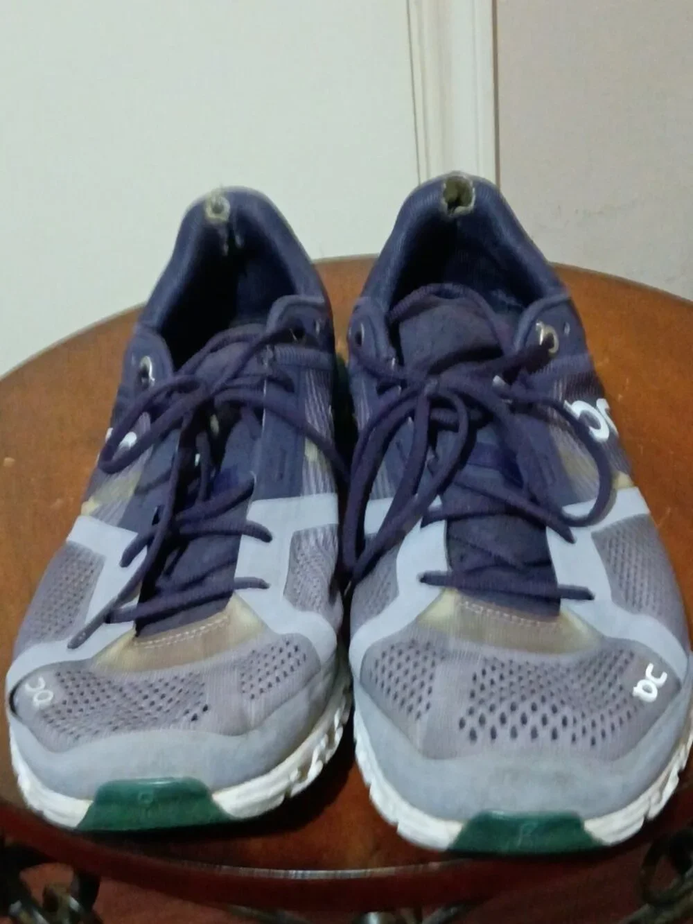On Cloud Women’s 8.5 Purple Violet Tide Helion Cloudtec Swiss Running Sneakers